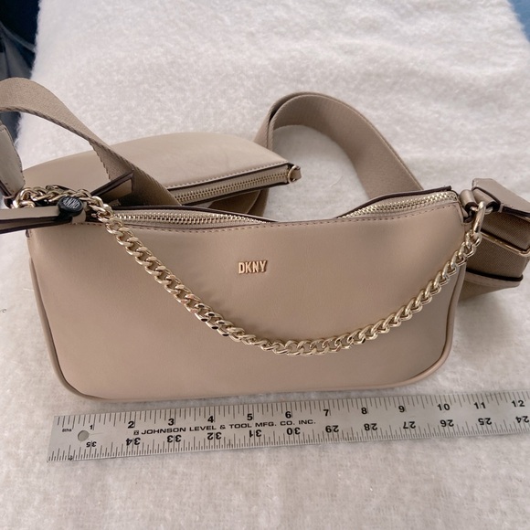2 DKNY Bags LAINE Demi Nude Crossbody Bag And Wristlet Designer Set Duo NEW $178 - Picture 10 of 12